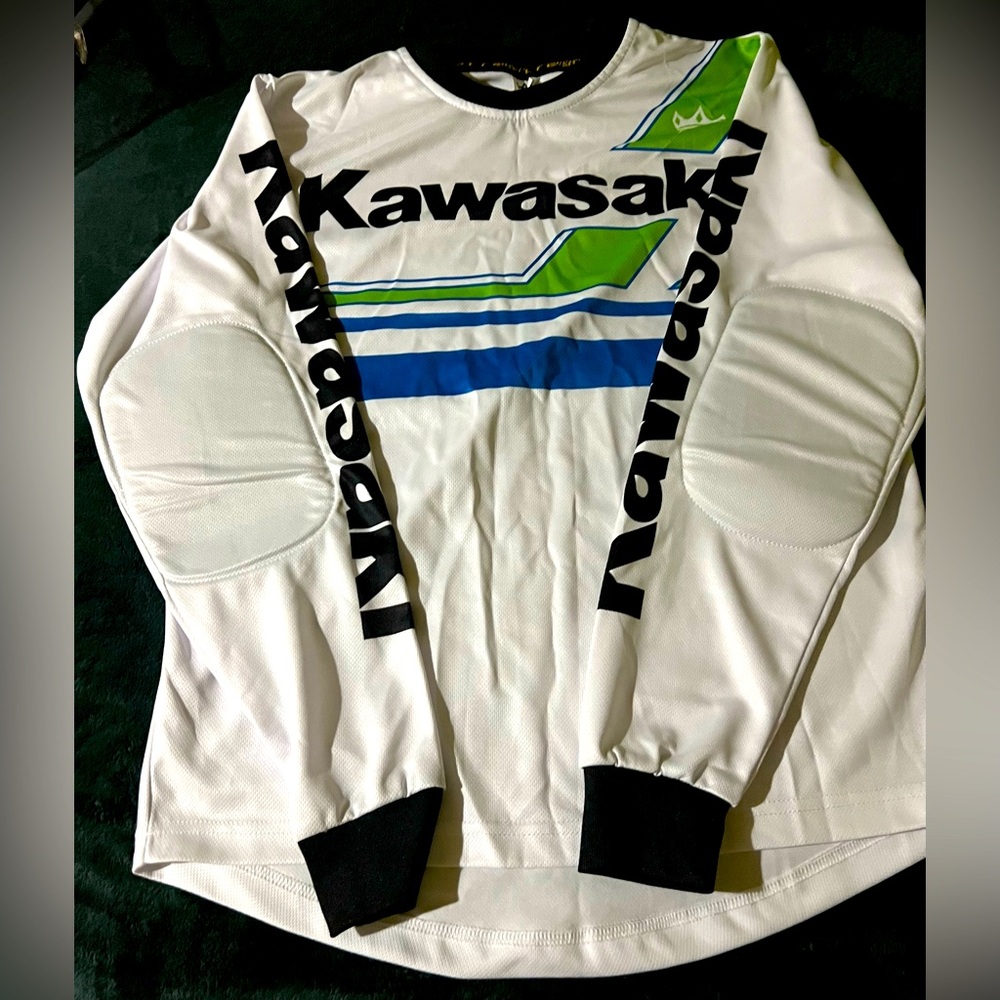 Official Vintage Kawasaki Racing Team Long Sleeve Shirt With Elbow Pads NWT